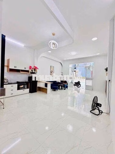 Chính chủ cần cho thuê nhà mới 100% gần chợ rạch ông cầu chữ Y
