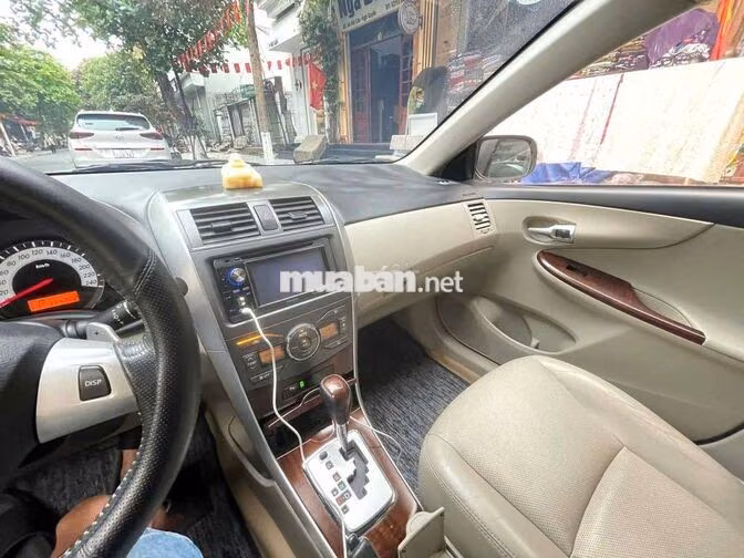 Toyota Altis 2.0 2011 Bạc Tự động