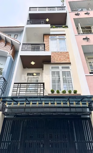 Chính chủ bán nhà khu chợ thuốc Nguyễn Giãn Thanh Q10 - 6PN - 14,5 tỷ