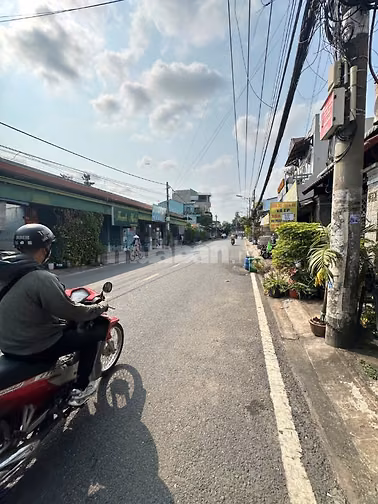Bán Nhà Mặt Tiền Đường Phú Châu – Gần Bệnh Viện Đa Khoa Thủ Đức, TPHCM