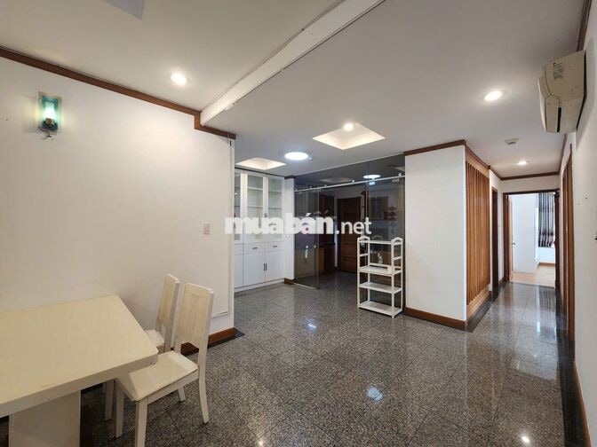 CHO THUÊ CĂN 3PN PHÚ HOÀNG ANH GIÁ CHỈ 13 TRIỆU/THÁNG