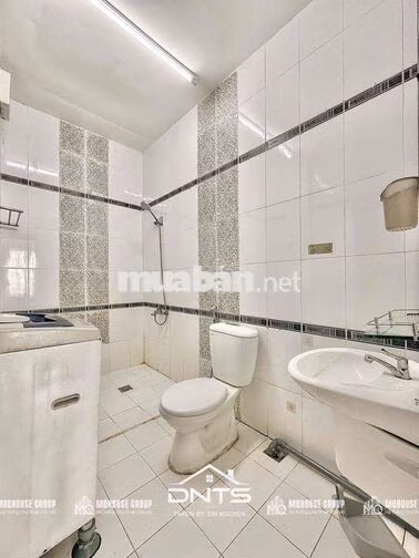 Phòng trọ 35m2 máy giặt riêng đầy đủ nội thất, gần chợ Tân Định