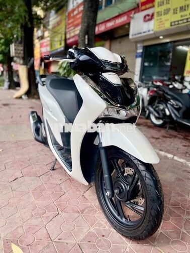 Honda SH 125 2025 Trắng Tự động 5000km