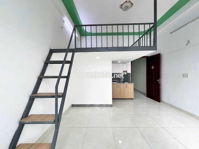 PHÒNG GÁC CAO BAN CÔNG NGAY PHẠM VĂN CHIÊU GẦN EMART CHỢ THẠCH ĐÀ