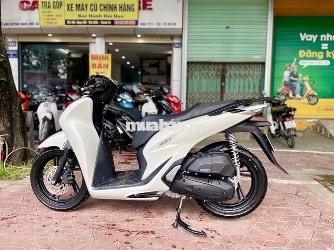 Honda SH 125 2025 Trắng Tự động 5000km
