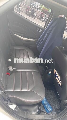 Ford EcoSport Titanium Trắng Việt Nam