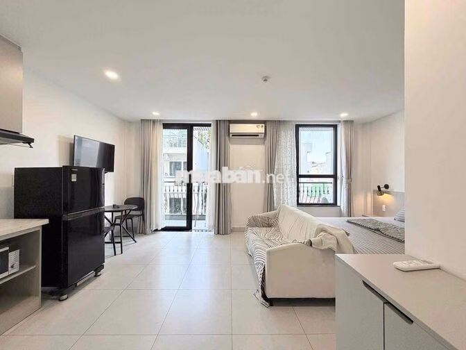 Cho thuê hệ thống studio/1pn tách bếp ban công full nt trung tâm q10
