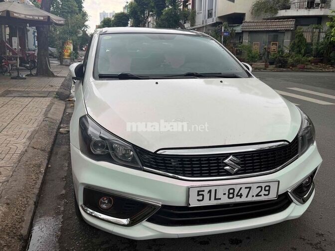 Suzuki Ciaz Sedan Tự động màu Trắng