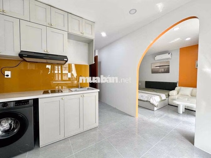 Cho thuê hệ thống studio/1pn tách bếp ban công full nt trung tâm q10