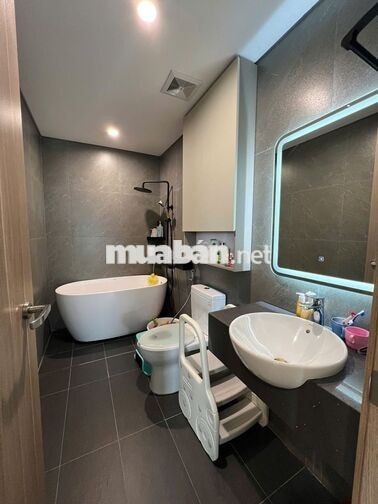 Bán căn hộ 3PN+1 100m view Mỹ Đình đẹp nhất kđt Vinhomes Smart City