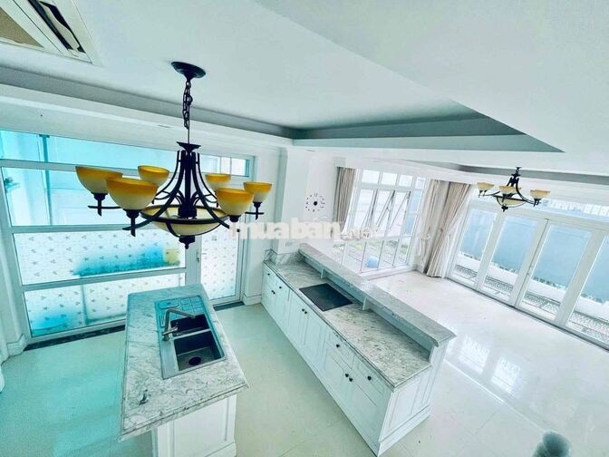 BIỆT THƯ 400m2 , CÓ THANG MÁY 6 PHÒNG NGỦ ĐẸP