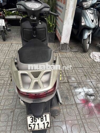 Honda Lead 2011 Xăng FI Bạc