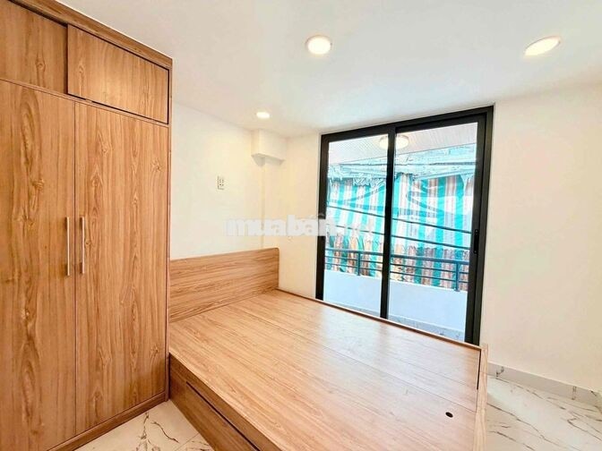 CHO THUÊ NHÀ MỚI 2PN -3WC Full Nội Thất Cao Cấp Ngay Bùi Viện. Airbnb