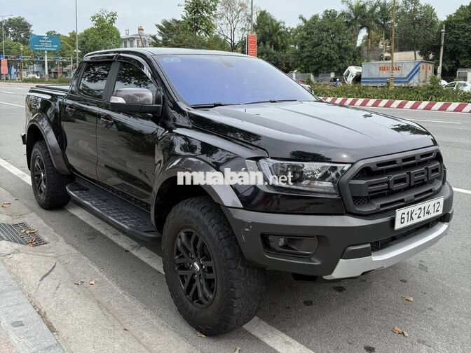 Ford Raptor model 2020 không niên hạn