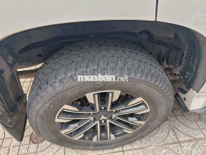Mitsubishi Pajero Sport 2021 4x4 AT Trắng