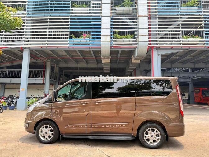 Tourneo Kingdom Limousine 2021 xe cá nhân