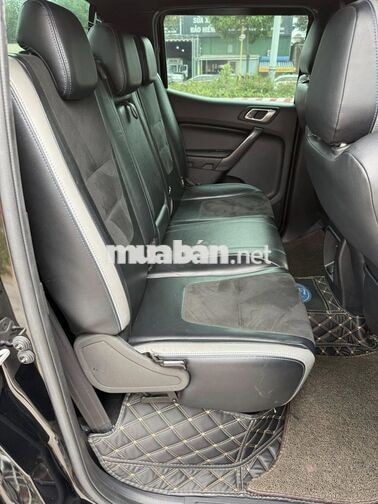 Ford Raptor model 2020 không niên hạn