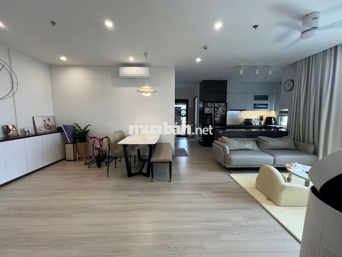 Bán căn hộ 3PN+1 100m view Mỹ Đình đẹp nhất kđt Vinhomes Smart City