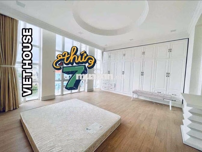 BIỆT THƯ 400m2 , CÓ THANG MÁY 6 PHÒNG NGỦ ĐẸP