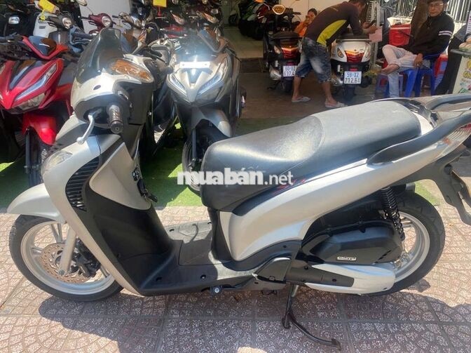 Honda SH 125cc 2019 úp áo ý bs 59v3-26519