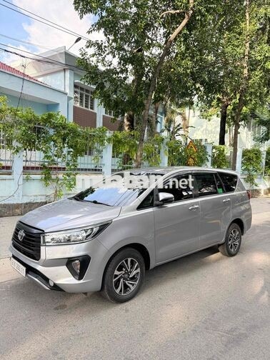 Toyota Innova Số sàn Xe gia đình Bạc