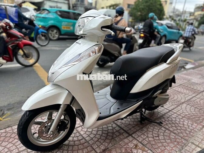 Honda Lead 125cc 2014 bs 59s1-98486