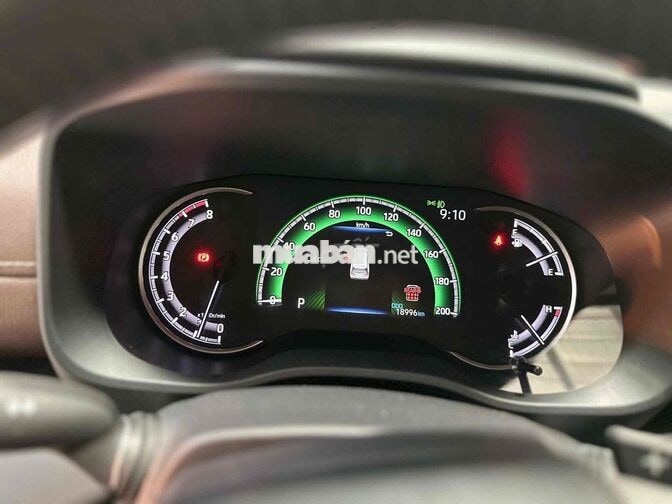 Cọp Innova Cross 2.0V 2024- Chất xe đẹp đi siêu ít