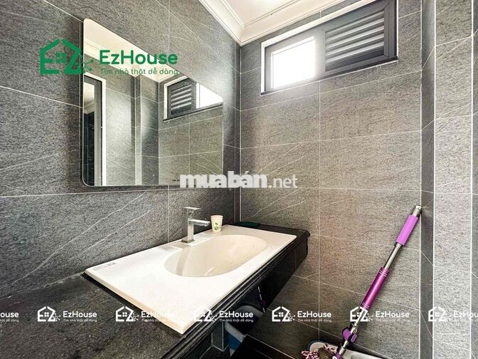 Trống sẵn 🔥Nguyên tầng 4🔥 2 Phòng Ngủ 1 Phòng Khách 1 Phòng Bếp FullNT