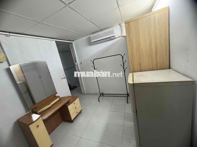 Phòng trọ lầu trệt giá rẻ Nguyễn Kiệm P4 Phú nhuận đầy đủ nội thất