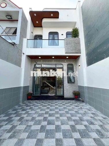 bán gấp nhà 1Trệt 1 lầu - chợ Mỹ hạnh Nam - Cầu lớn-Hooc Môn