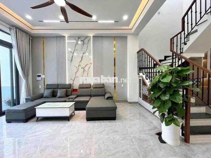 bán gấp nhà 1Trệt 1 lầu - chợ Mỹ hạnh Nam - Cầu lớn-Hooc Môn