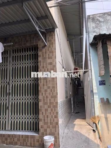 Bán nhà 1 kiot và 4 phòng trọ đang cho thuê