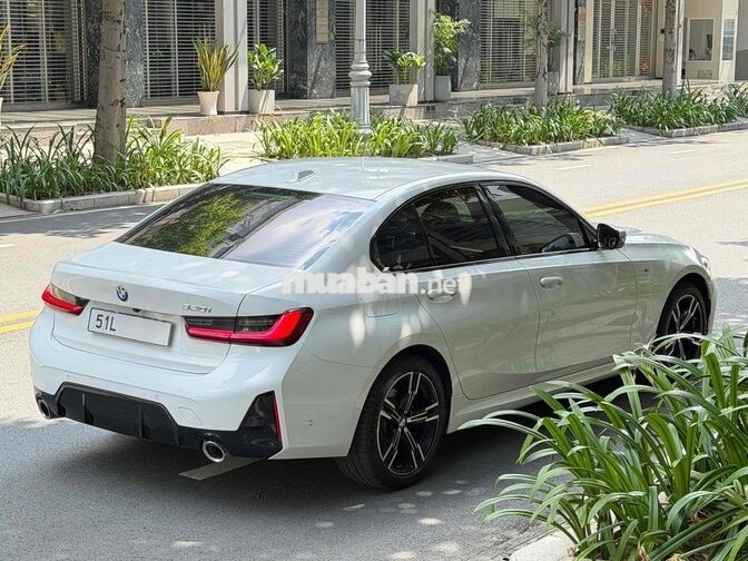 BMW 320i M-Sport 2024 Trắng Tự động