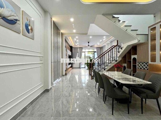 bán gấp nhà 1Trệt 1 lầu - chợ Mỹ hạnh Nam - Cầu lớn-Hooc Môn
