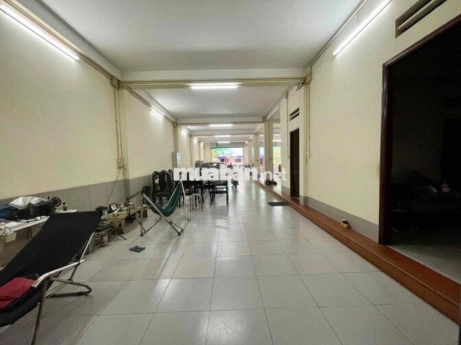 CHO THUÊ NHÀ MẶT TIỀN KHU HÀNH CHÍNH DĨ AN - BÌNH DƯƠNG