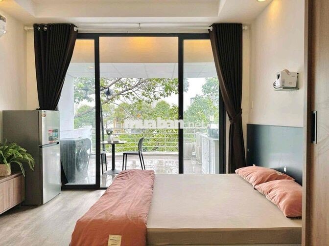 ngay NGÃ TƯ BẢY HIỀN - FULL NỘI THẤT BAN CÔNG THOÁNG -