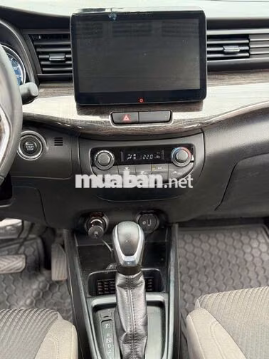 Suzuki Ertiga 2023 1.5AT Bạc 37.500km
