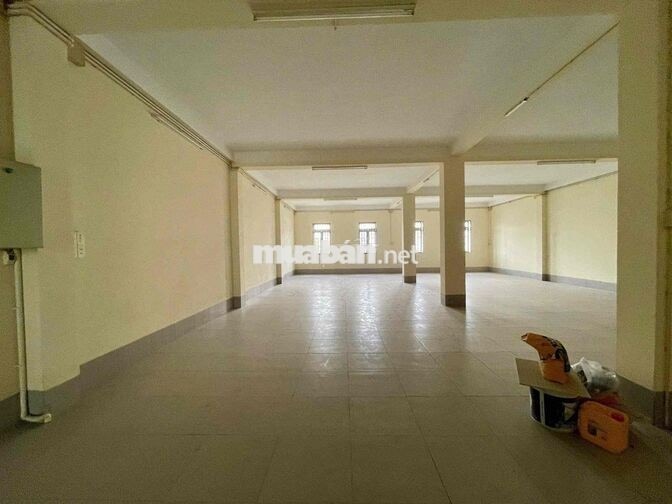 CHO THUÊ NHÀ MẶT TIỀN KHU HÀNH CHÍNH DĨ AN - BÌNH DƯƠNG
