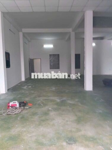 Kho Xưởng Dĩ An 1000m/28tr Có Nhà ở