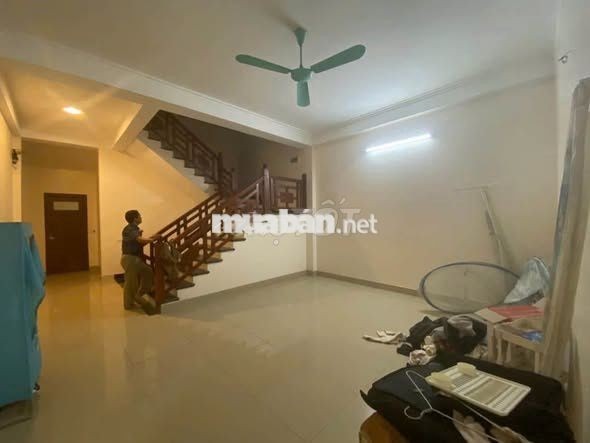 NHÀ ĐẸP MẶT PHỐ ĐỒNG NGUYÊN - MẶT TIỀN 5,5M
