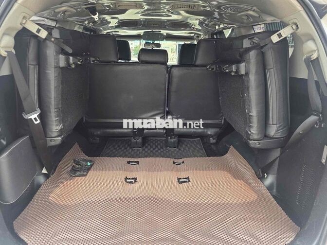 Toyota Innova 2.0E 2019 Số sàn 8 chỗ Trắng