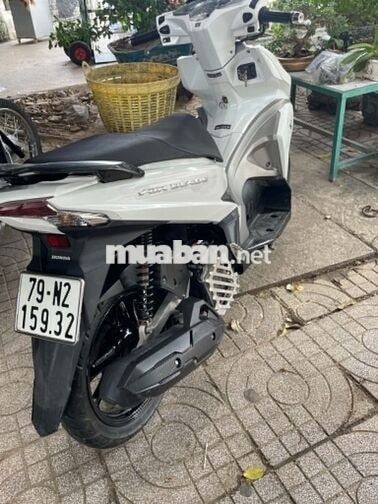 Honda Air Blade 2016 Trắng Bạc Đen