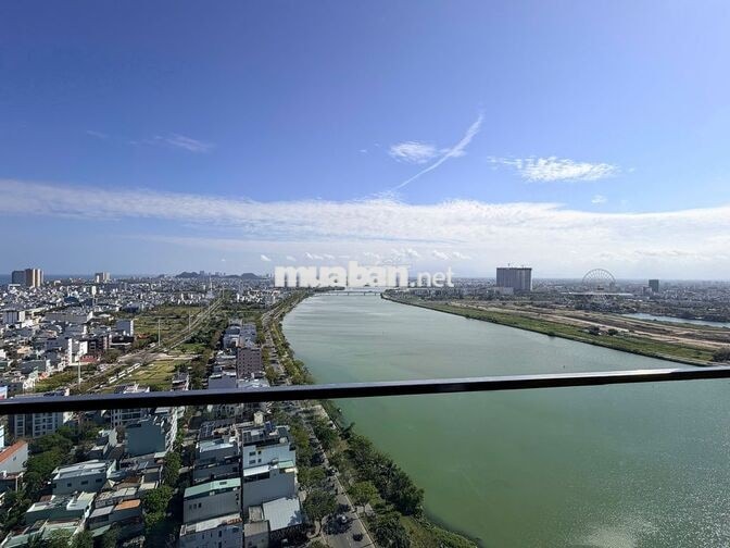 Căn hộ 2 phòng ngủ nhỏ view sông cực đẹp, nội thất xịn, trống sẵn