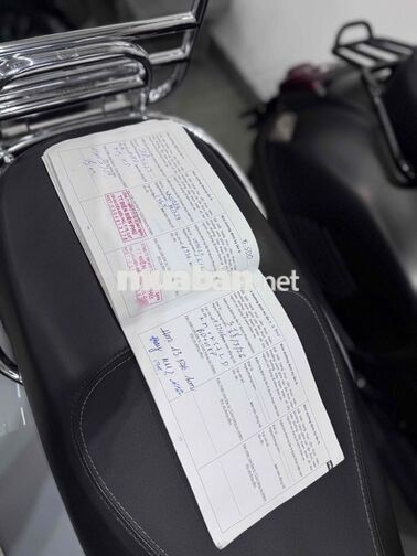 Piaggio Vespa GTS Super 300cc Xám Đã sử dụng