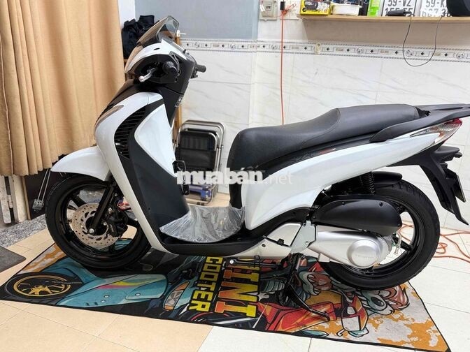 Honda SH150 2011 Trắng