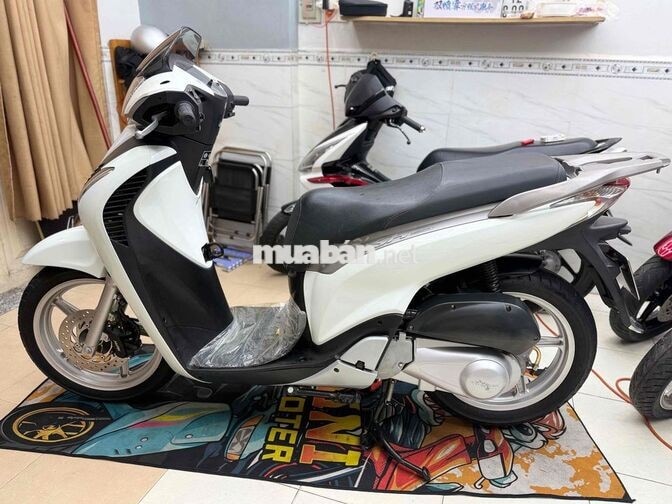 Honda SH150 2012 Trắng