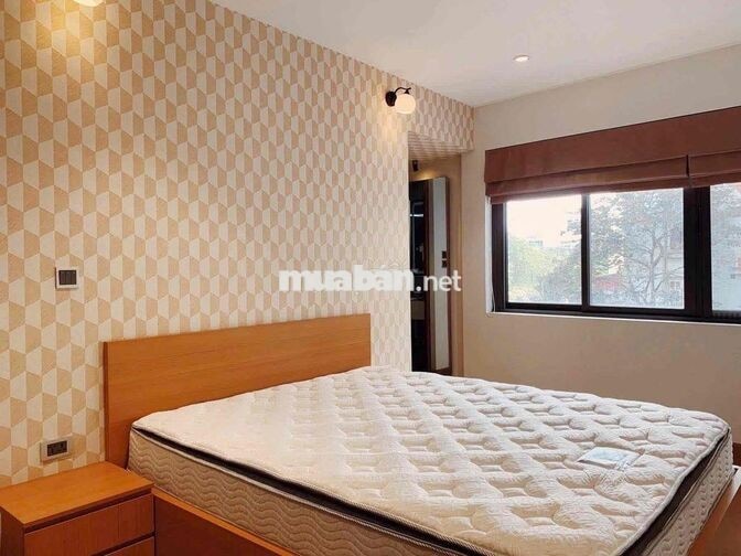 Phòng studio, cửa sổ trời_diện tích 35m2_ hẻm 7 Phan Đăng Lưu
