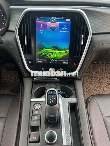Vinfast Lux A Base 2022 36000 km Xám