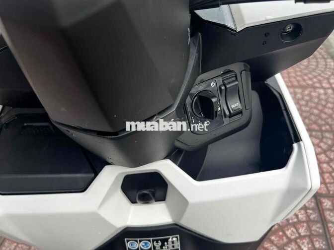 Honda Vario 125 2024 Trắng Smartkey 15000 km