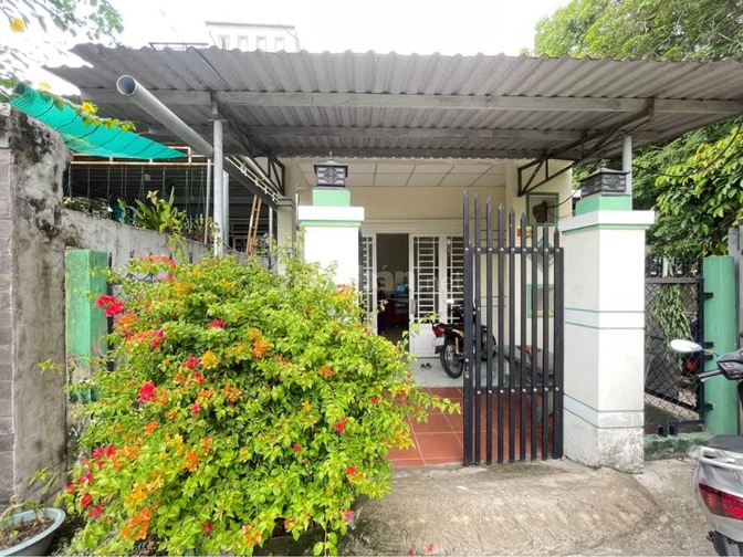 Bán nhà cấp 4, 2PN-1tỷ1, đường Hồ Thị Lai, gần BV Xuyên Á, KCN, SHR